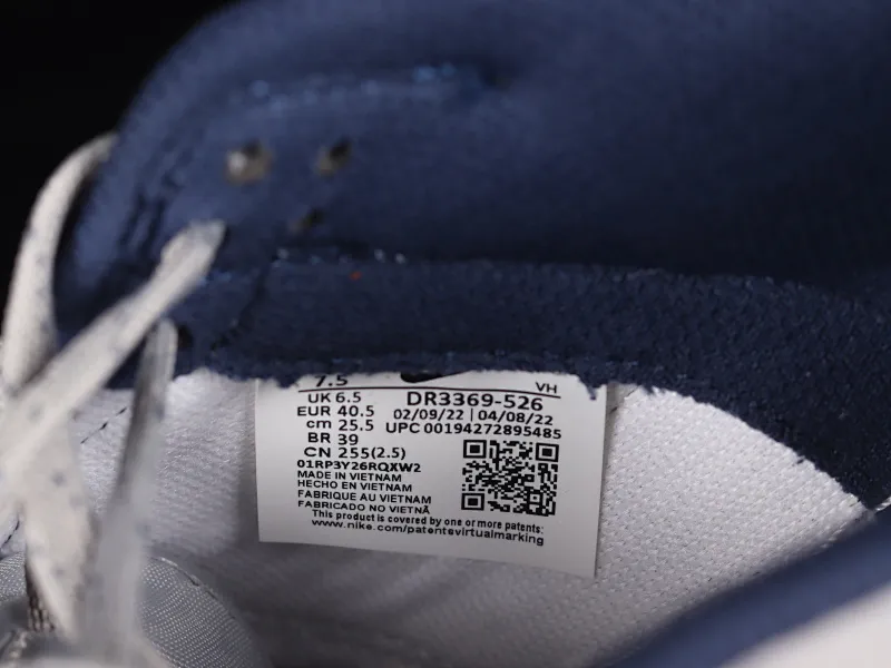 All Categories Nk SB Dunk Series Nk SB Dunk Low Low-top sneakers Otomo Katsuhiro x Nk SB Dunk Low "Steamboy OST" Creative customization collaboration Otomo Katsuhiro co-branded SB low-top sports and leisure sneakers DR3369-526